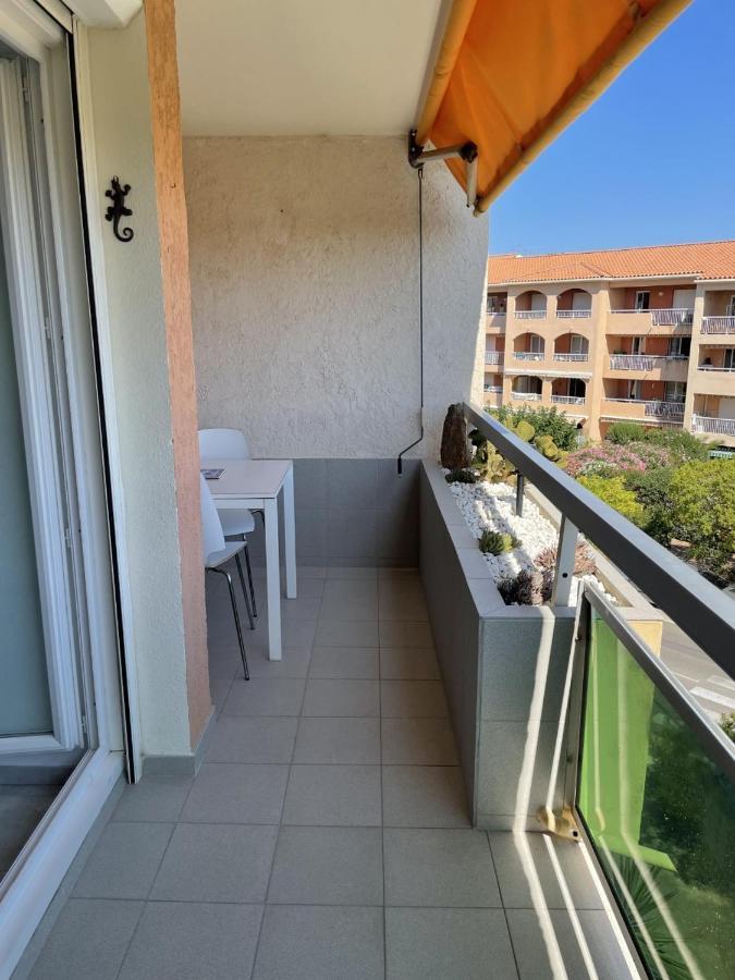 Bormes-Les-Mimosas - Appart 25M2 Avec Balcon - 4P Buitenkant foto